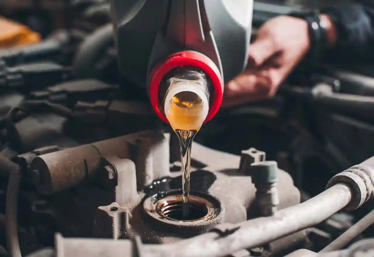 The Importance of Proper Lubrication for Heavy-Duty Truck Performance